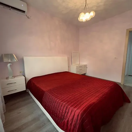 Διαμέρισμα Tirana - Ggpremiumstays - Double Bedroom Apartment City Center - Free Airport Shuttle - Free Private Parking *