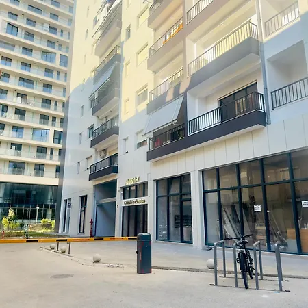 Διαμέρισμα Tirana - Ggpremiumstays - Double Bedroom Apartment City Center - Free Airport Shuttle - Free Private Parking Τίρανα