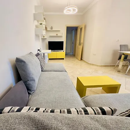- Ggpremiumstays - Double Bedroom Center - Free Airport Shuttle - Free Private Parking * Tirana